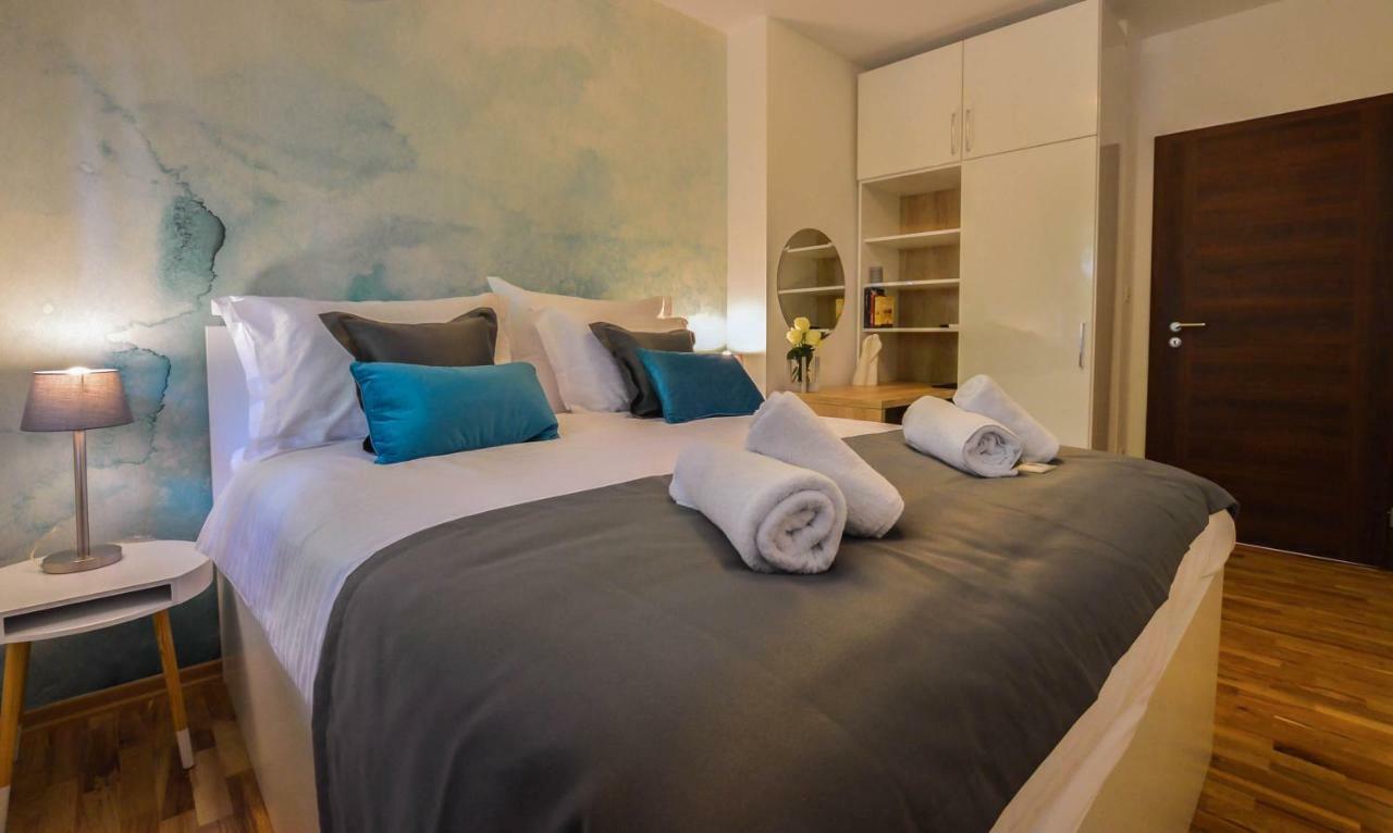 Kolombo Lux Apartment สปลิท ภายนอก รูปภาพ