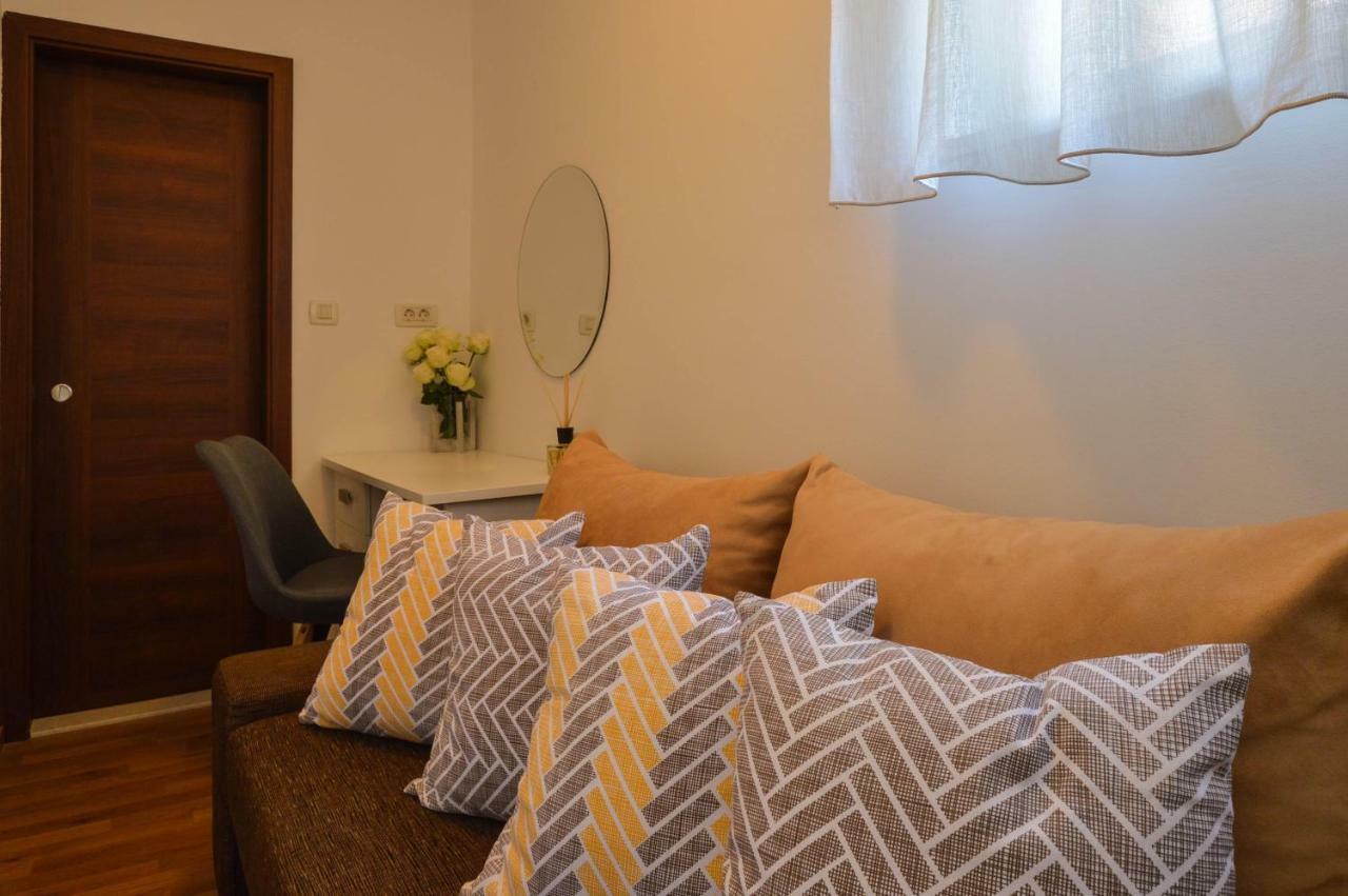 Kolombo Lux Apartment สปลิท ภายนอก รูปภาพ