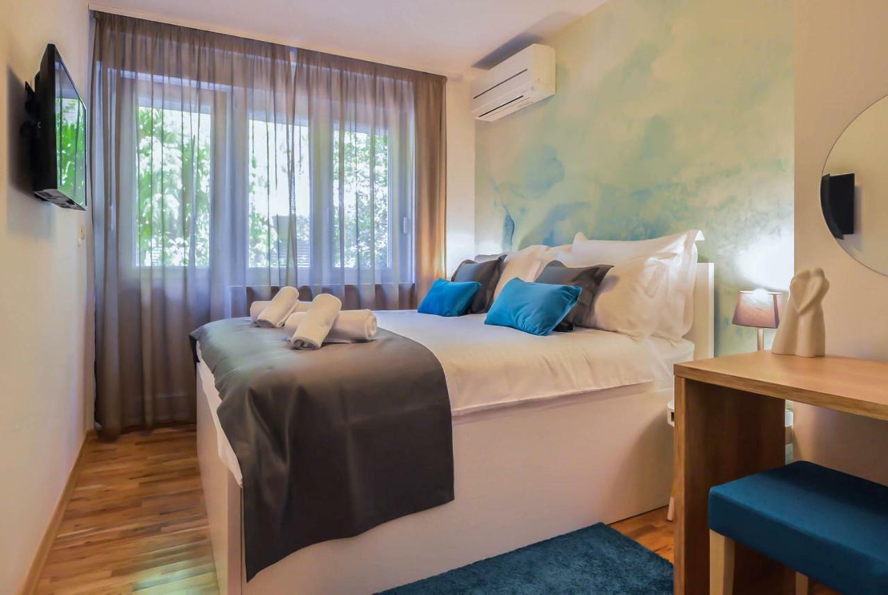 Kolombo Lux Apartment สปลิท ภายนอก รูปภาพ
