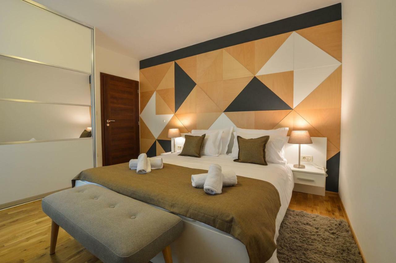 Kolombo Lux Apartment สปลิท ภายนอก รูปภาพ